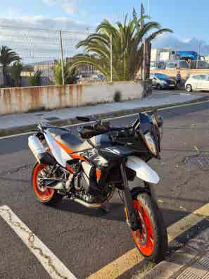 KTM 890 Adventure