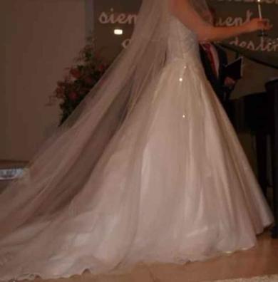 Compro vestidos de novia usados Vestidos y trajes de novia de segunda mano baratos Milanuncios