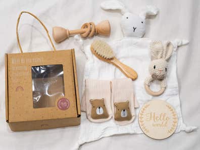 Regalos para bebes recien nacidos personalizados cesta de segunda