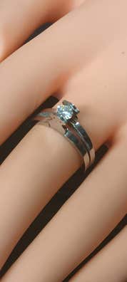 Vendo anillo oro blanco y diamantes tous de segunda mano para