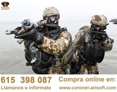 Milanuncios - Cantimplora militar Nueva