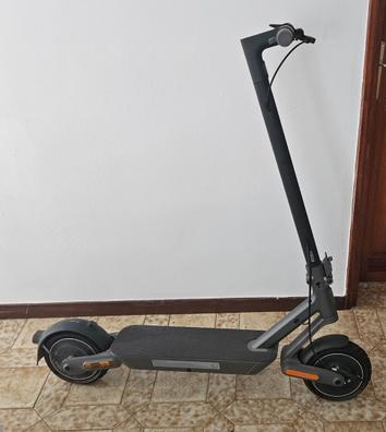 Patinete eléctrico XIAOMI Electric Scooter 4 Ultra gris y negro