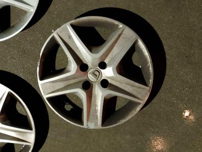 Tapacubos citroen 16 pulgadas de segunda mano por 70 EUR en Móstoles en  WALLAPOP