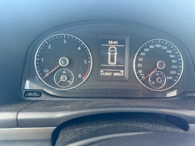 volkswagen-touran-de-segunda-mano-milanuncios