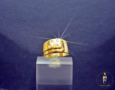 Anillos oro y de mano barata en Asturias |