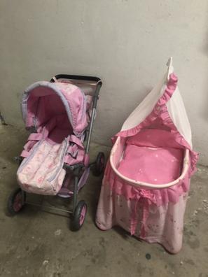 Carrito bebe de juguete marca De Cuevas de segunda mano por 60 EUR en  Badajoz en WALLAPOP