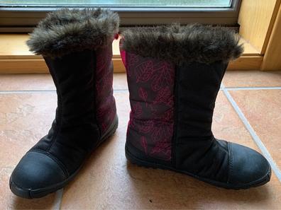 Botas descansos nieve marca quechua y equipamioento de segunda mano | Milanuncios