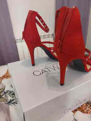 Zapatos y calzado de mujer de segunda mano barato en Aranjuez