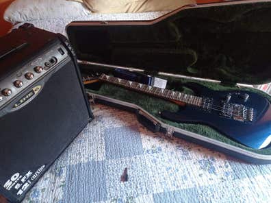 Amplificador line 6 flextone ii pedale Guitarras eléctricas segunda mano |