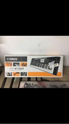 Teclado Yamaha PSR-E323 (YPT-330) – Expresión Musical – Clases de
