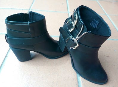 Milanuncios - Botas o Botines De Hebillas H&M
