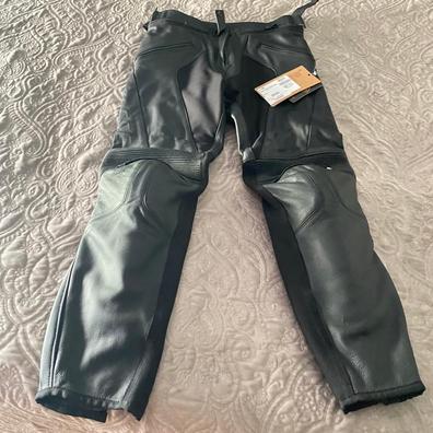 Pantalón moto mujer de segunda mano por 40 EUR en Valladolid en