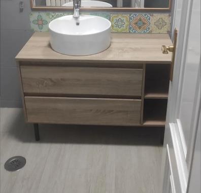 Mueble baño sin lavabo y sin grifo de segunda mano por 20 EUR en