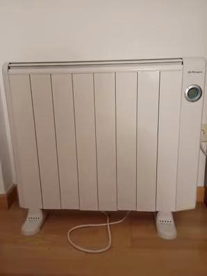 Radiadores calor azul bajo consumo Farho de segunda mano por 1 EUR en  Valdefuentes en WALLAPOP