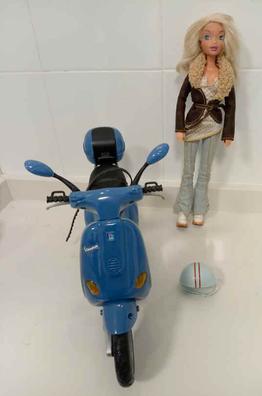 Moto vespa rosa barbie Mu ecas de segunda mano baratas en Sevilla