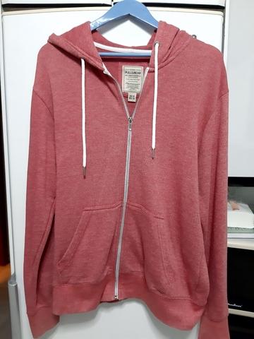 Sudaderas pull y online bear