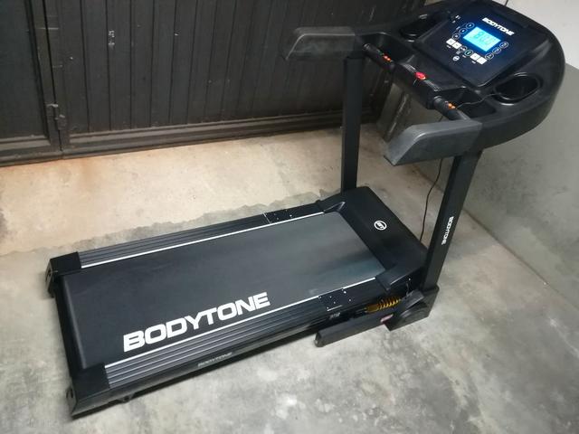 Bodytone treadmill online dt16