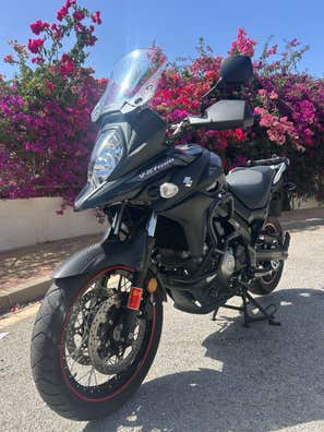 Suzuki V Strom