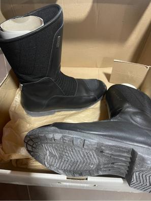 Botas Accesorios para moto de segunda mano baratos | Milanuncios