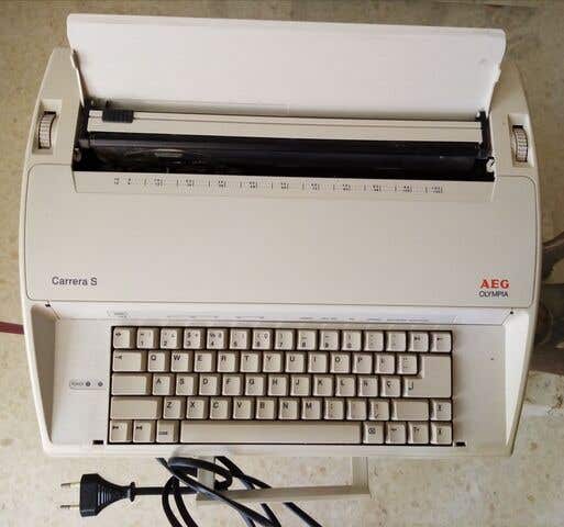 Milanuncios - Maquina de escribir electrica AEG