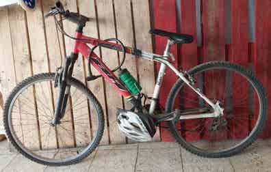 Vendo bicicleta de montana roja de segunda mano Milanuncios