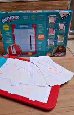 Pupitre Maletín Dessineo Diset Plantillas DESSINEO APRENDE A