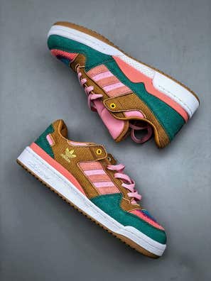 Adidas los simpson Moda y complementos de segunda mano barata