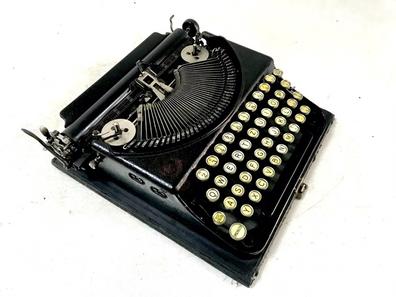 vacío Productivo Socialista Máquinas de escribir de segunda mano baratas en Santiago de Compostela |  Milanuncios