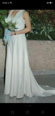 Vestidos y trajes de novia de segunda mano baratos en La Poveda