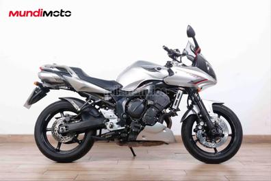 YAMAHA FAZER 600 FZ6 S2 de segunda mano en Barcelona