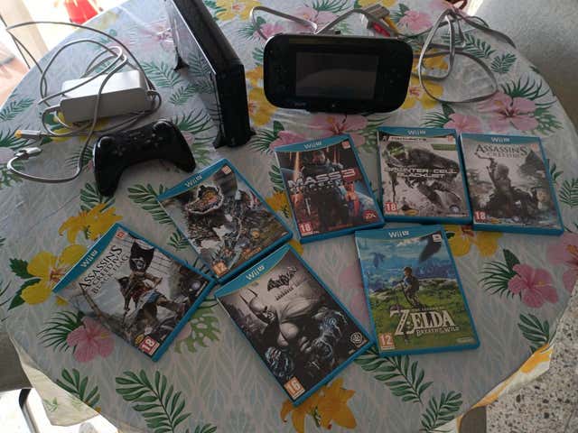 Milanuncios - Nintendo Wii U + 6 juegos + accesorios