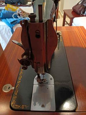 Canillas universales maquina coser Maquinaria de segunda mano y ocasión