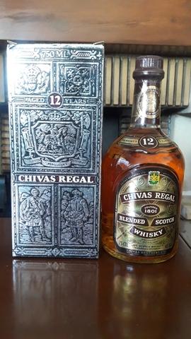 Distribución Punto de exclamación Beber agua Milanuncios - whisky Chivas Regal 12 con caja años 90