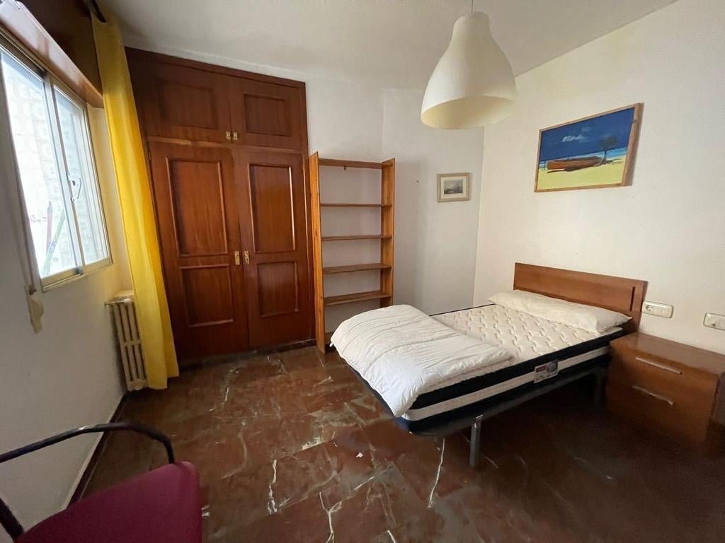 Fotografía del inmueble reportado: 1.350 €/mes — Granada, Granada