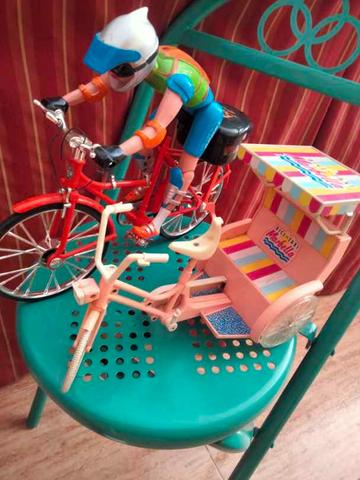 Milanuncios Dos Juguetes antiguos en Málaga