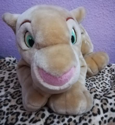 Peluche de nala hot sale