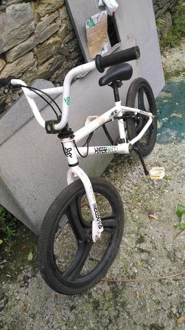 Bicicleta bmx best sale segunda mano