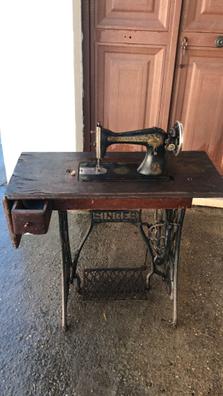 Antigua máquina de coser Singer floral negra vintage de 1927. No funciona.  Decoración -  España
