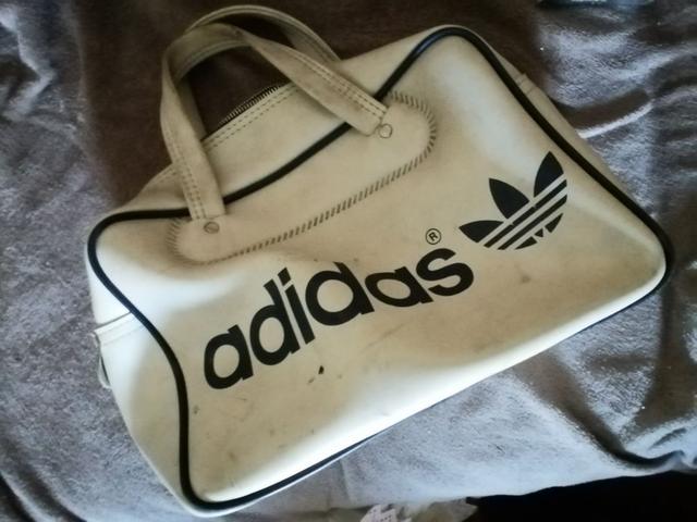 Bolso adidas 2025 años 70