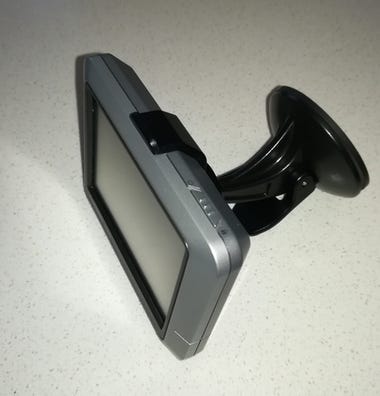 Gps garmin nuvi Recambios y accesorios de coches de segunda mano |