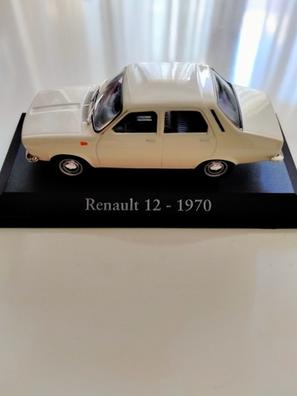 Lote de 2 Autos 1/43: Compatible con Renault 11 AQV11 + 12 R19 / 19 / R11 OPO 10 