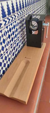 Jamonero profesional basculante Buarfe modelo Córdoba base madera color  Negro para jamones y paletillas, jamonero basculante de madera para jamones  y paletillas, jamonero Buarfe madera : : Hogar y cocina
