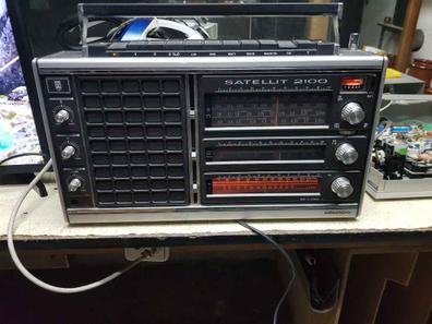 Antena Radio FM Automatica Motorizada - Acabado Cromado