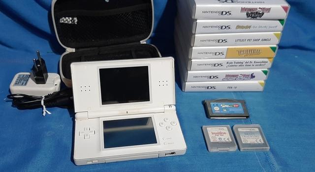 Milanuncios Nintendo Ds Lite Con Juegos