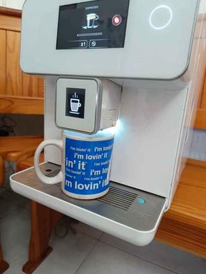 Delta Cafés lanza su cafetera más compacta con sistema de leche integrado