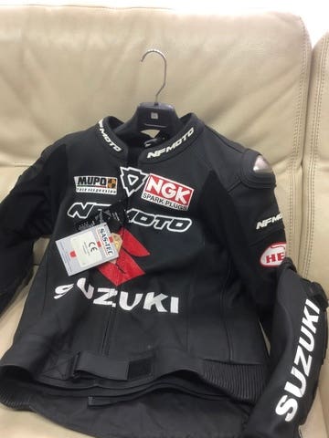 Milanuncios - Chaqueta Moto cuero piel 50