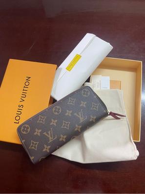 Billetera Louis Vuitton de segunda mano en WALLAPOP