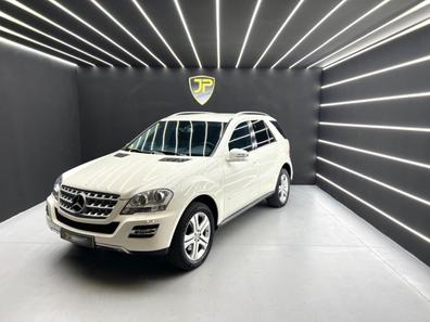 Alquilar Mercedes-Benz Viano 2013 de € 88/día en Batumi Georgia