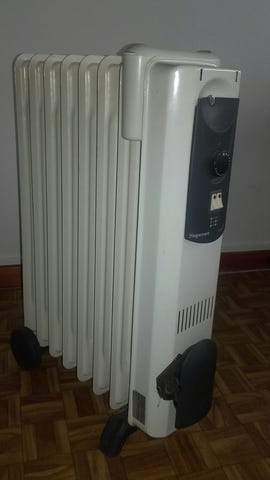 - Eléctrico de aceite