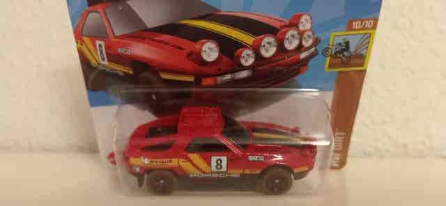 Hot Wheels Porsche 928 S Safari - A Aventura Off-road O Aguarda